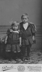 Portrett, visittkort, av Thorleif og Ingrid Andresen, barn.