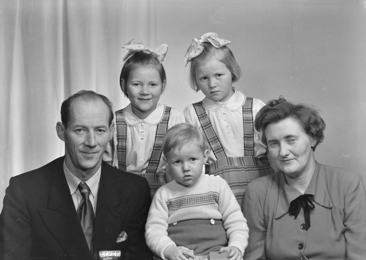 Per Sjøvoll med familie