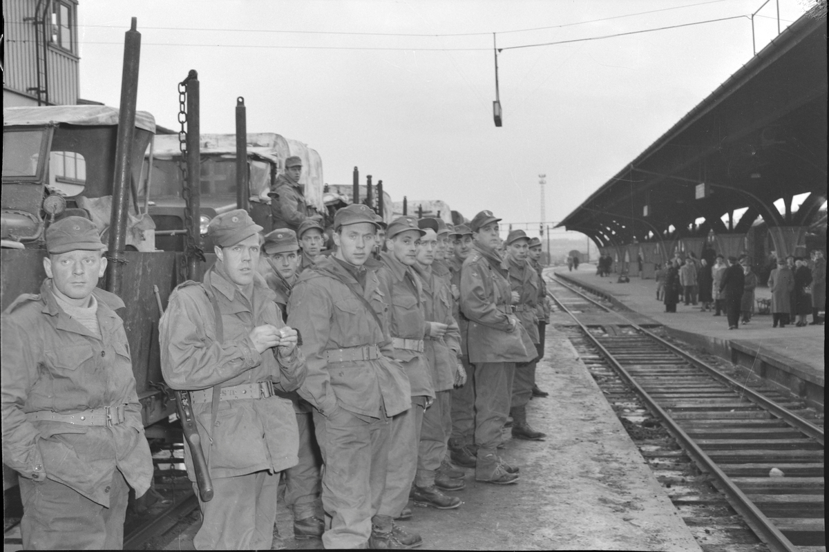 Soldater på vei hjem fra øvelse Vinter II
