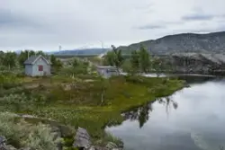 Hyttebebyggelse på Bjørnfjellplatået i Narvik kommune. En av