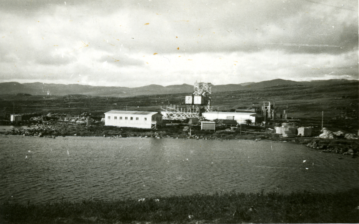 Anleggsarbeid
Bilde er tatt underbygging av Stolsvatten dammen i 1946
