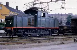 Elektrisk lokomotiv El 10 2510 i skiftetjeneste på Oslo Vest