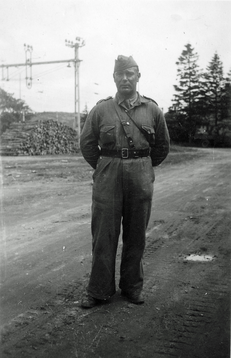 Fanjunkare Herman Somby. Skaraborgare under beredskapen på 1940-talet.