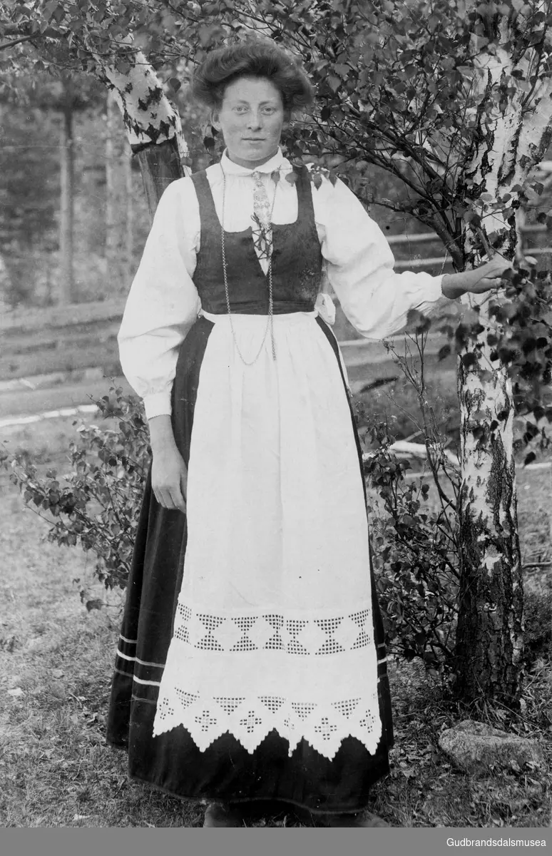 Anne Hyrve (f. 1890 g. Ånstad)