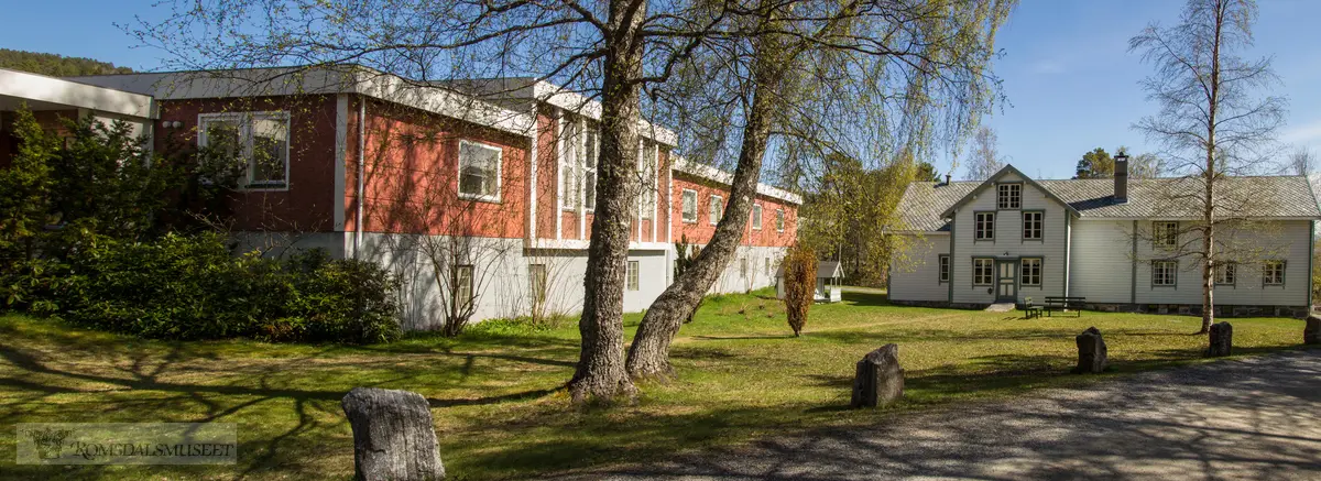 Det gamle administrasjonsbygget på Romsdalsmuseet.