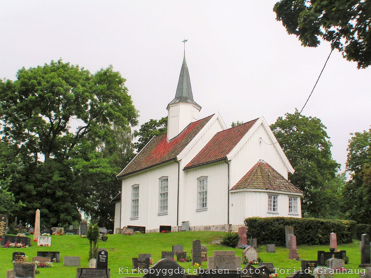 Hovin kirke, Spydeberg
