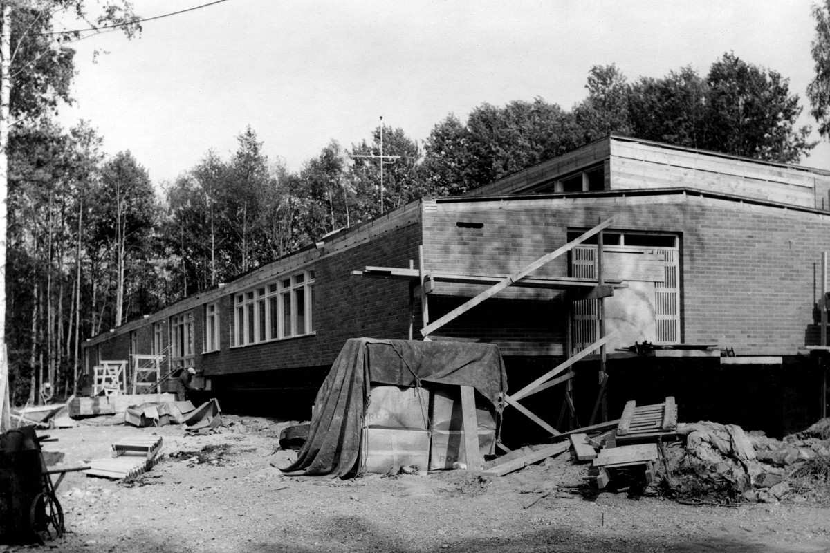 Hamreskolan uppförs i Västerås 1961