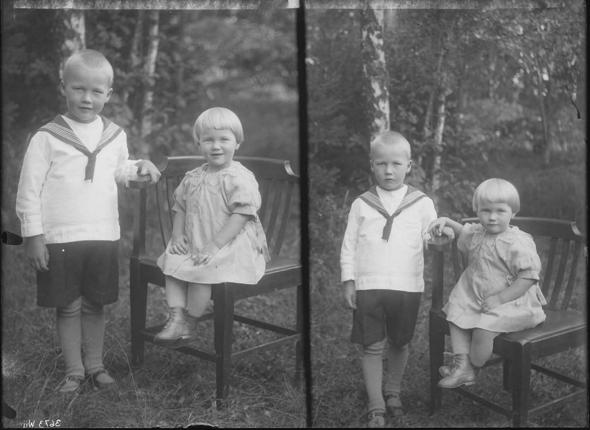 Fotografering beställd av handlaren Bergman. Föreställer hans barn Lars Arvid Bergman (1922-1999) och Mari-Ann Viola Bergman (1925-2015).
