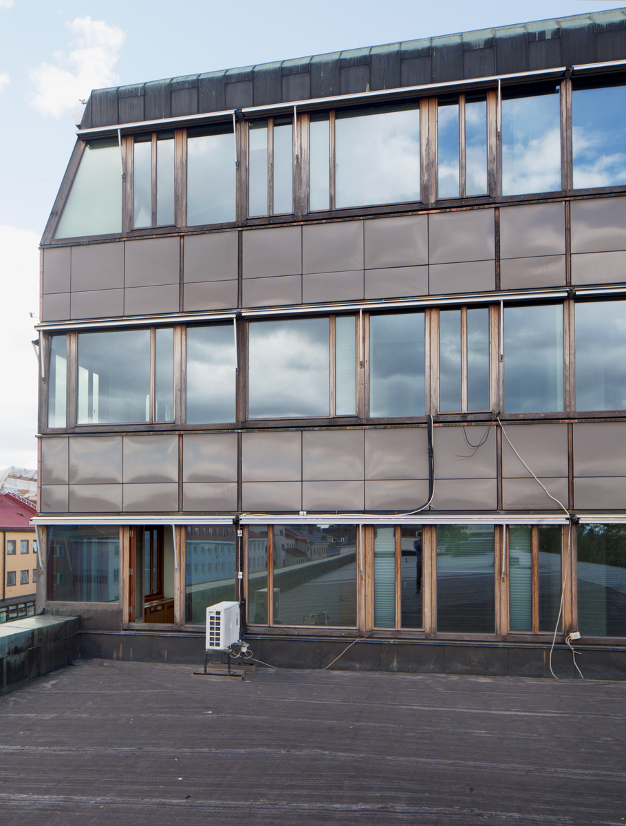 Uppsala stadshus, fasad mot sydost, Dragarbrunn 25:1, kvarteret Frigg, Uppsala 2017