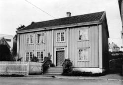 Gørvelgården..Hus nr 6 i Molde eier Marie Gørvell..Da Peter 