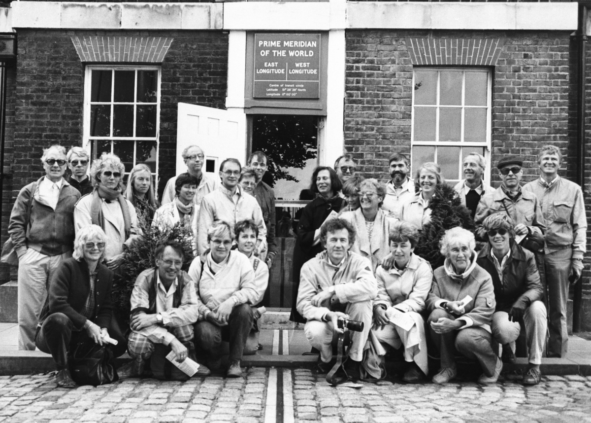 Lærere ved Furnes ungdomskole på skoletur til London i 1968. Ved The Prime Meridian of the World.