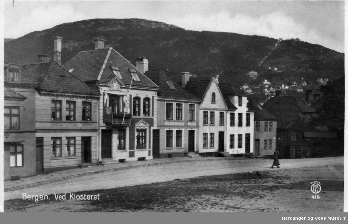 Ved Klosteret, Bergen