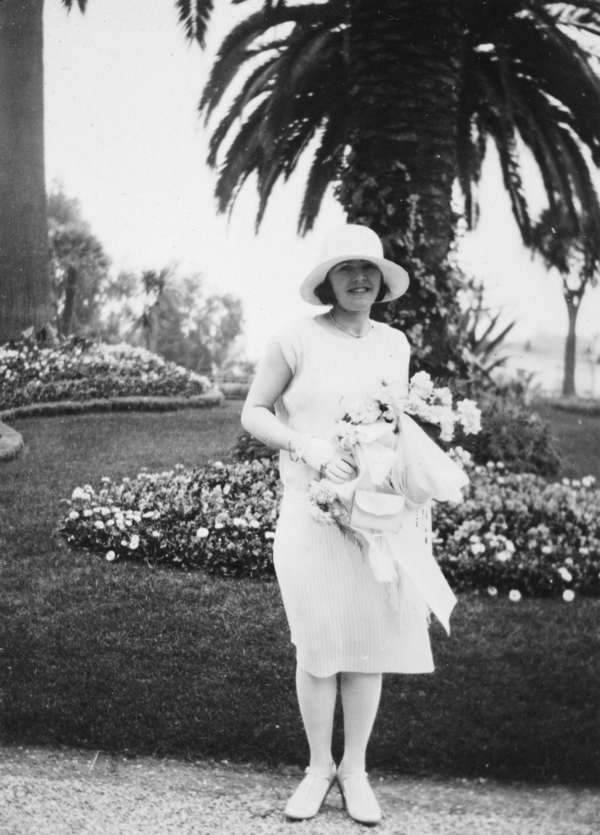 Klara Jonassen, som giftet seg med Christian Wilhelm Thams i Monaco, sommeren 1928.