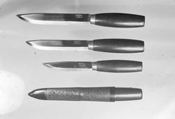 Kniver fra Knudsens Knivfabrikk