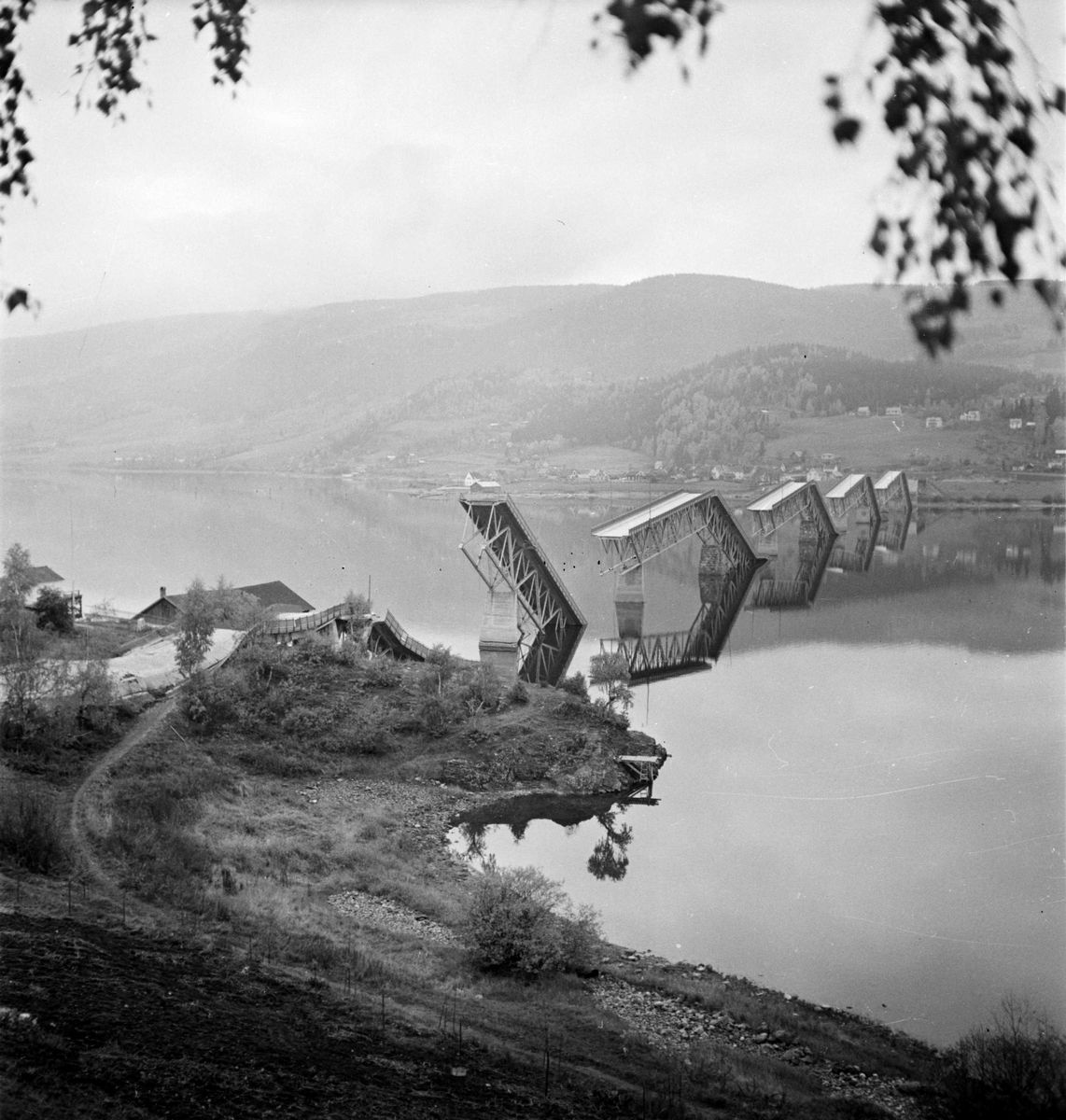 Vingnesbrua ved Lillehammer - sprengt i 1940
