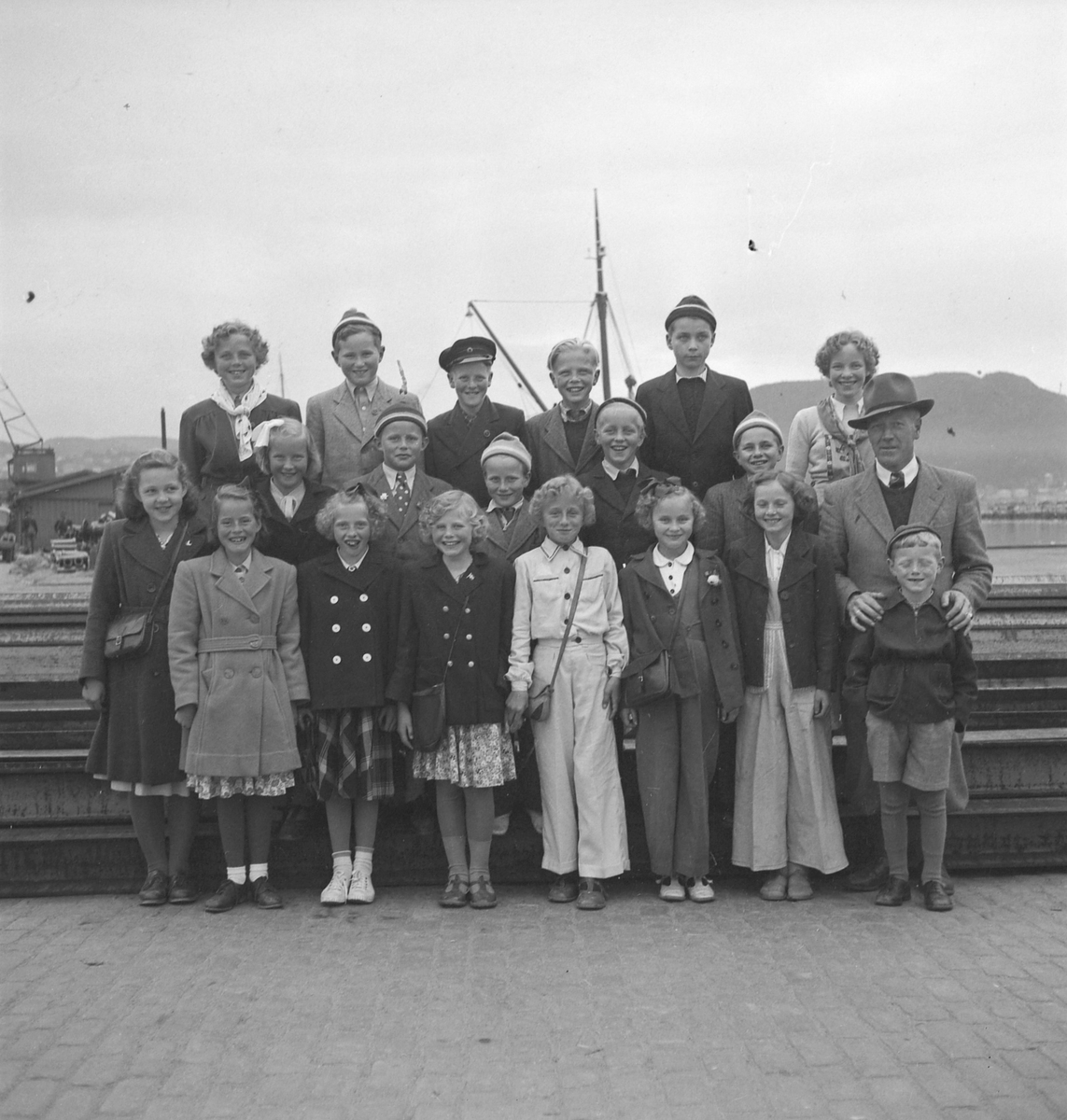 Elever fra Grøt skole i Haltdalen på besøk i Trondheim
