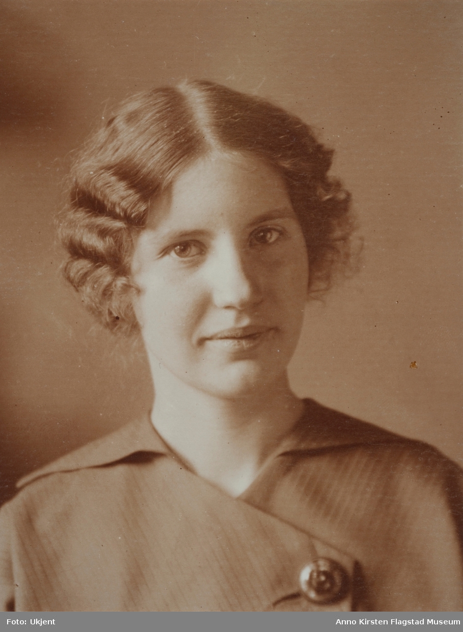 Kirsten Flagstad. Portrett 1915? Kirsten Flagstad. Portrait 1915?