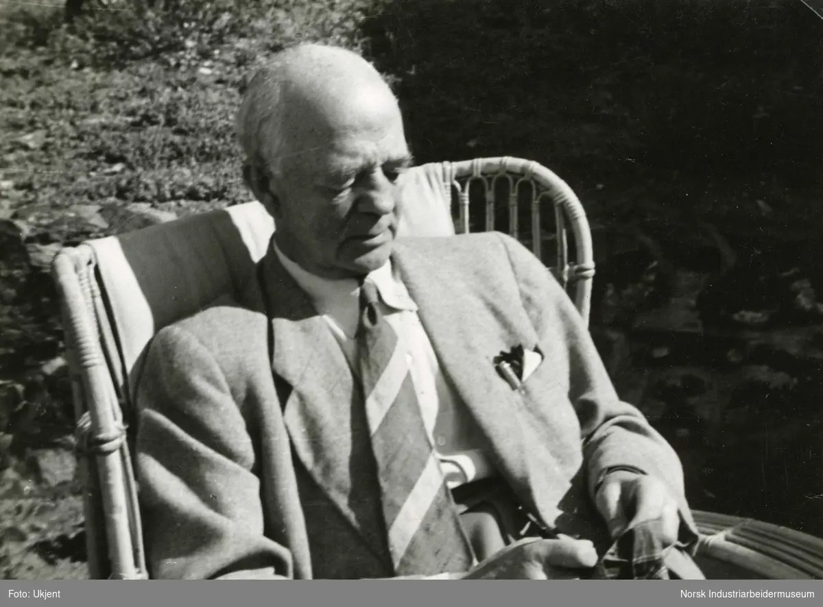 Poulsson, Magnus (1881 - 1958)