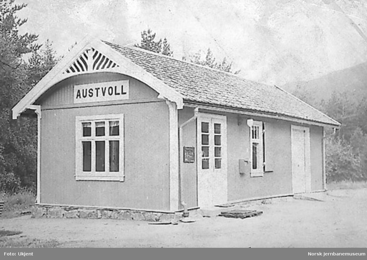 Austvoll stasjonsbygning