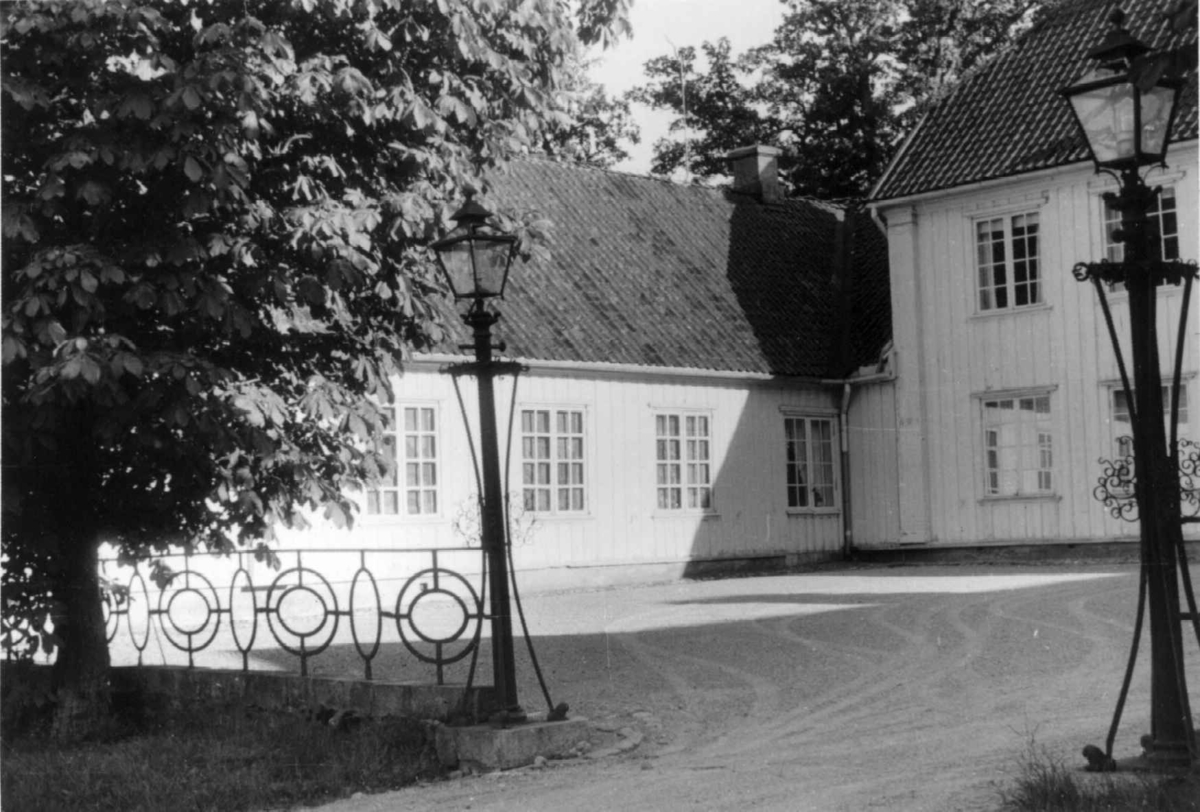 Veidal
Fra dr. Eivind S. Engelstads storgårdsundersøkelser 1954.