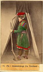 74. Fin i Sommerdragt, Nordland