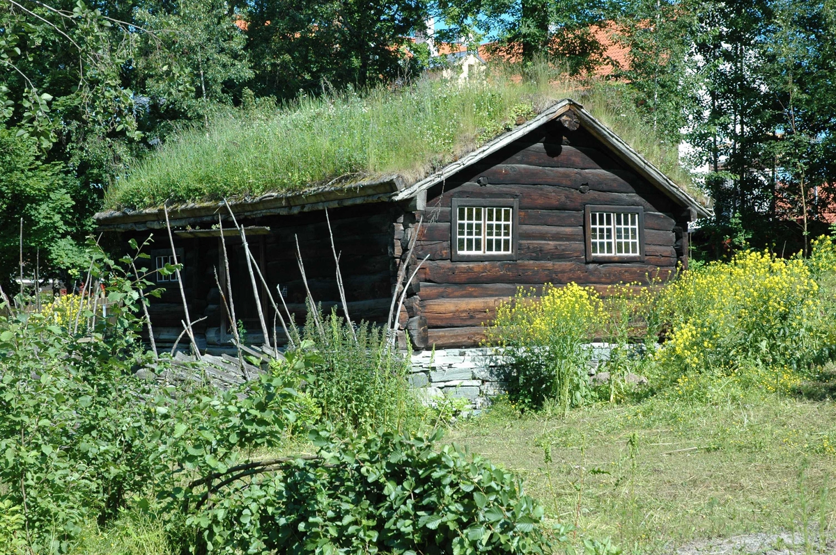 Stue fra Bjørnebergstølen, Hemsedal, bygning nummer 113 på Hallingdalstunet på 
Norsk Folkemuseum.
