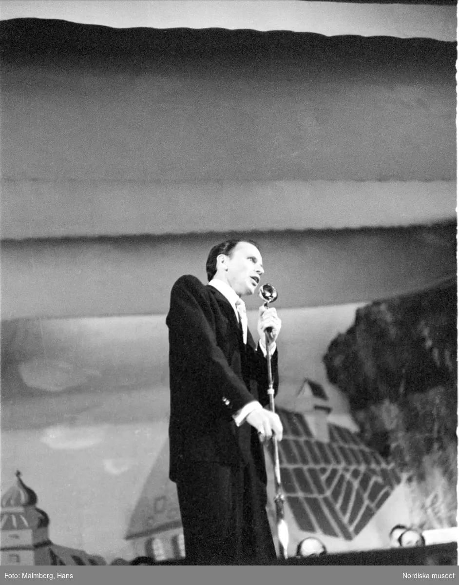 Frank Sinatra på turné i Sverige, Finspångs Folkets park.