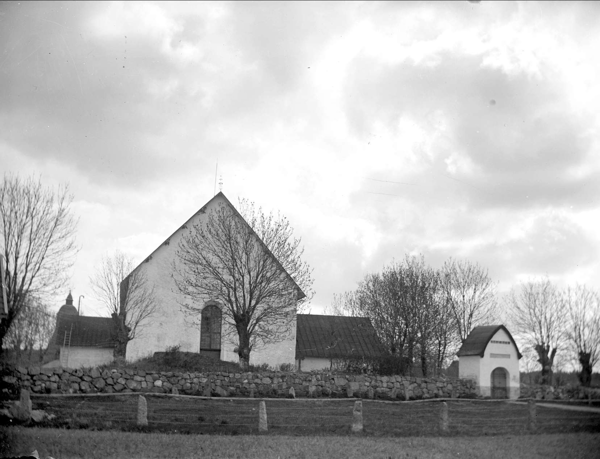 Litslena kyrka, Litslena socken, Uppland maj 1919