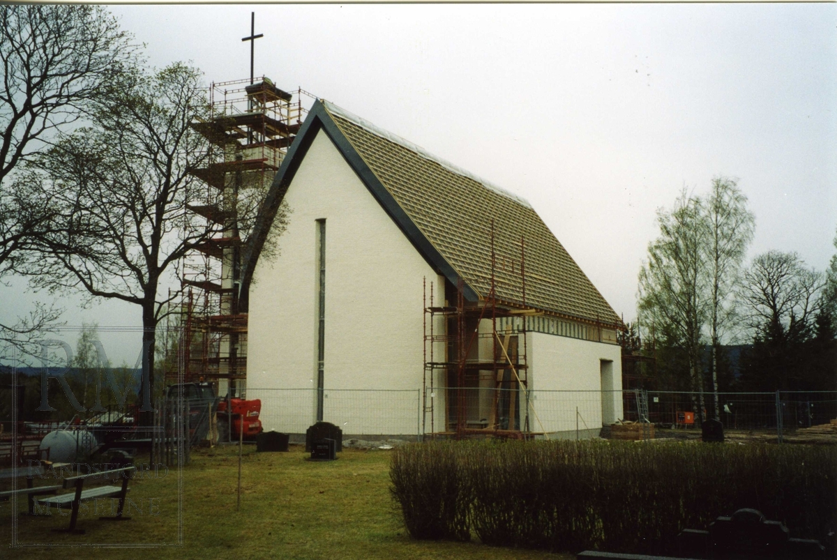 Bygging av Grymyr kirke