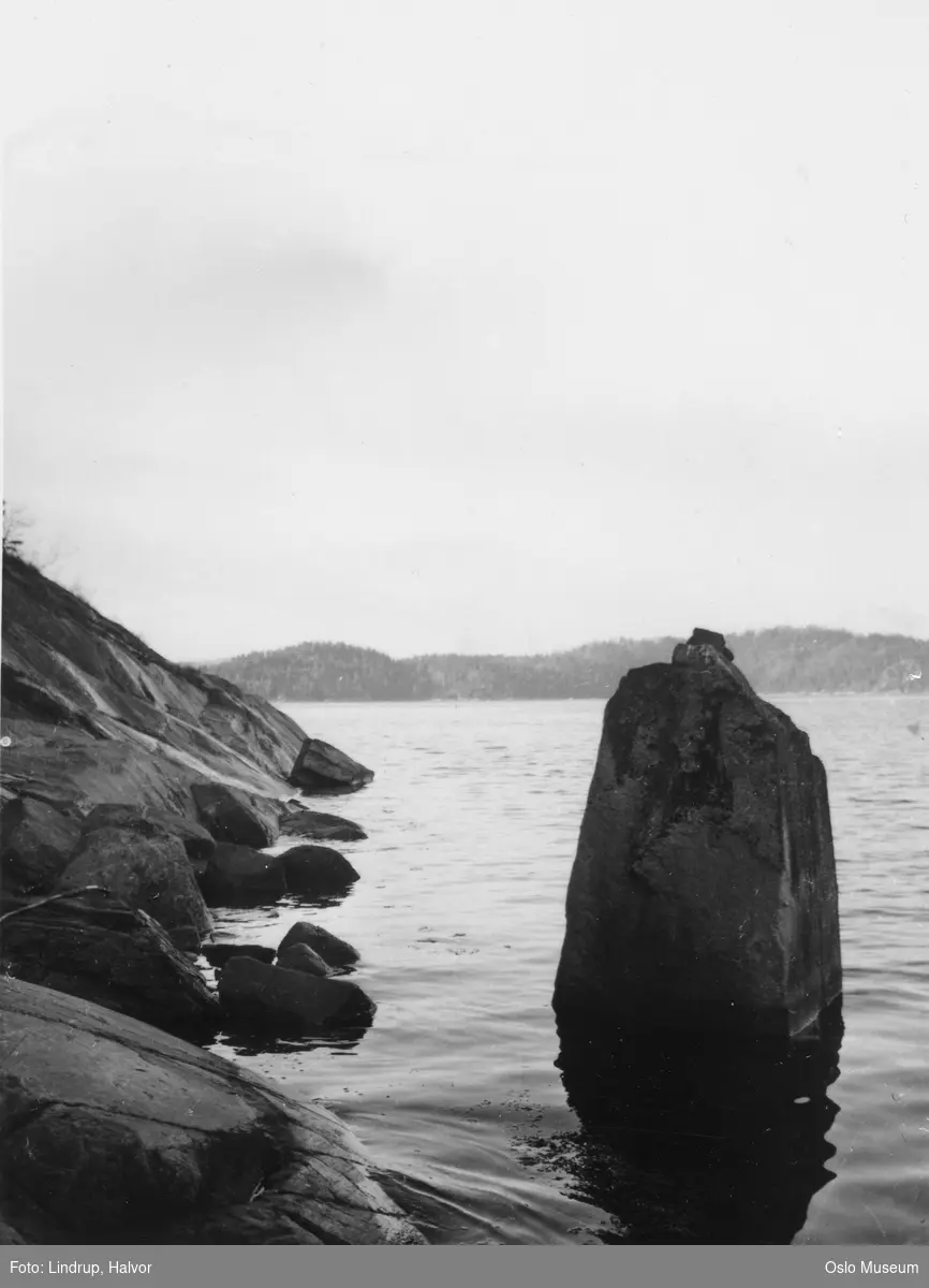 øy, fjord, fjære, steiner, "Brudesteinen"