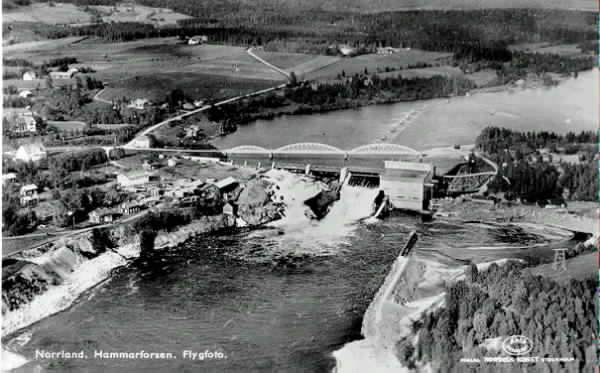Flygfoto över Hammarforsen och kraftverket.