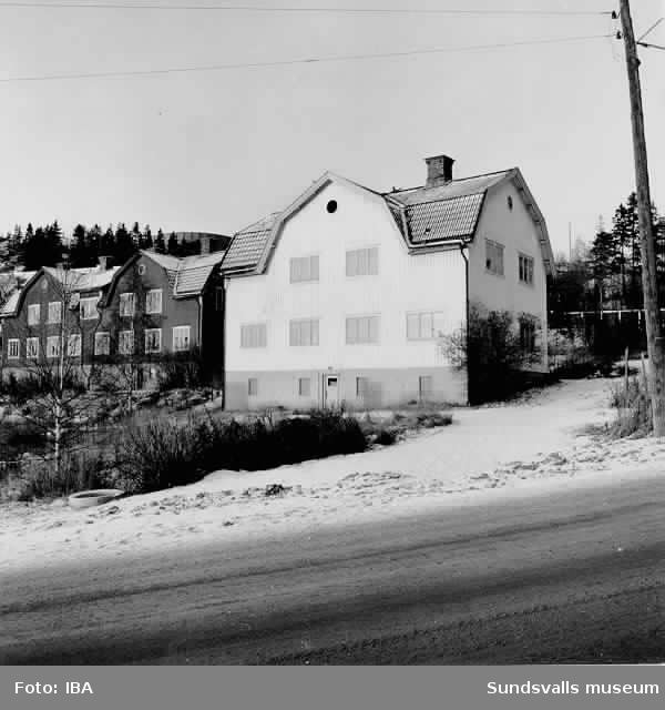 HSB-hus i kv Stubbrytaren, Ortviken, 14/11 1972