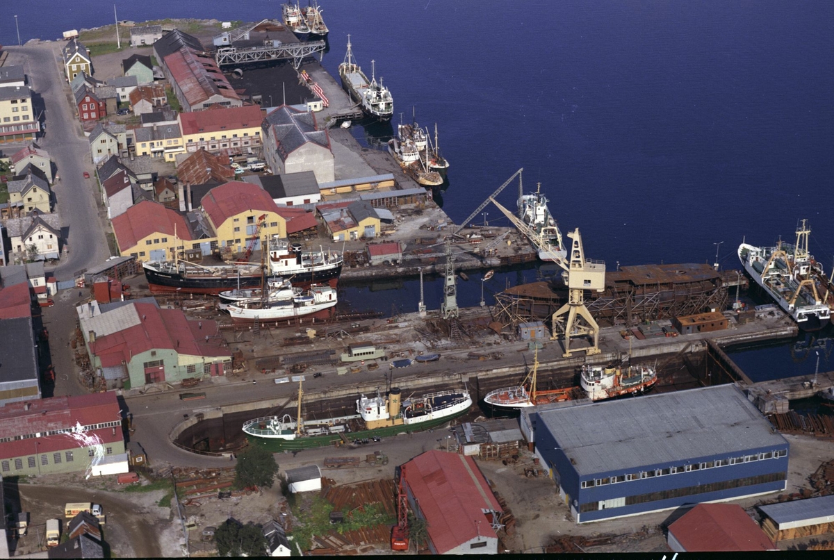 Flyfoto av Kaarbøverkstedet.