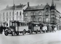 busser, torg, bygård, forretningsgård,