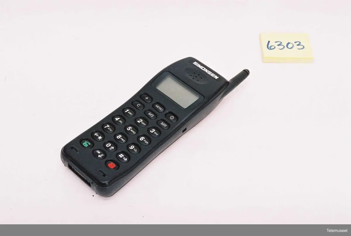 Mobiltelefon - Norsk Teknisk Museum / DigitaltMuseum