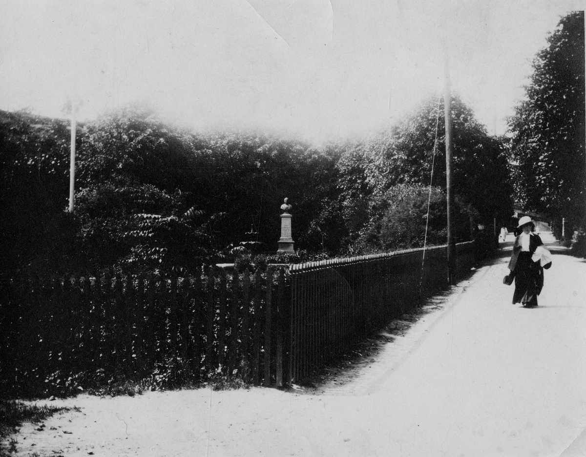 Parken i Løkkebakken ca 1910. Kragerø