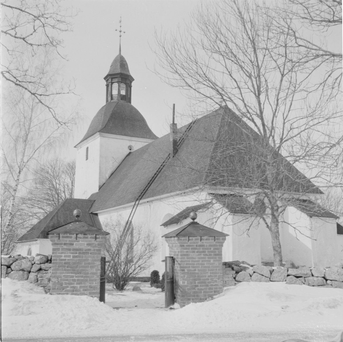 Biskopskulla kyrka, Biskopskulla socken, Uppland 1955