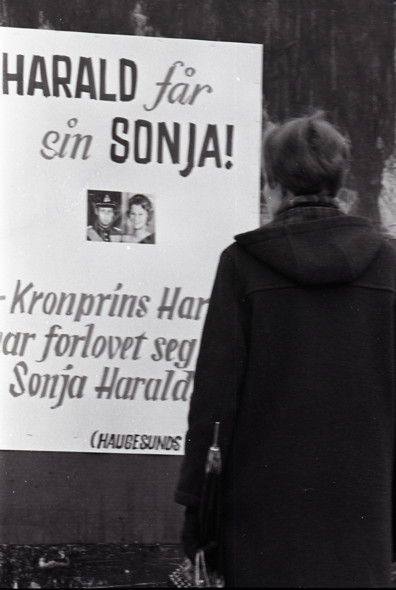 Forlovelsen mellom Kronprins Harald og Sonja Haraldsen den 18. mars 1968.