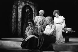 Nationaltheateret. "Kirsebærhaven" 15/4-88