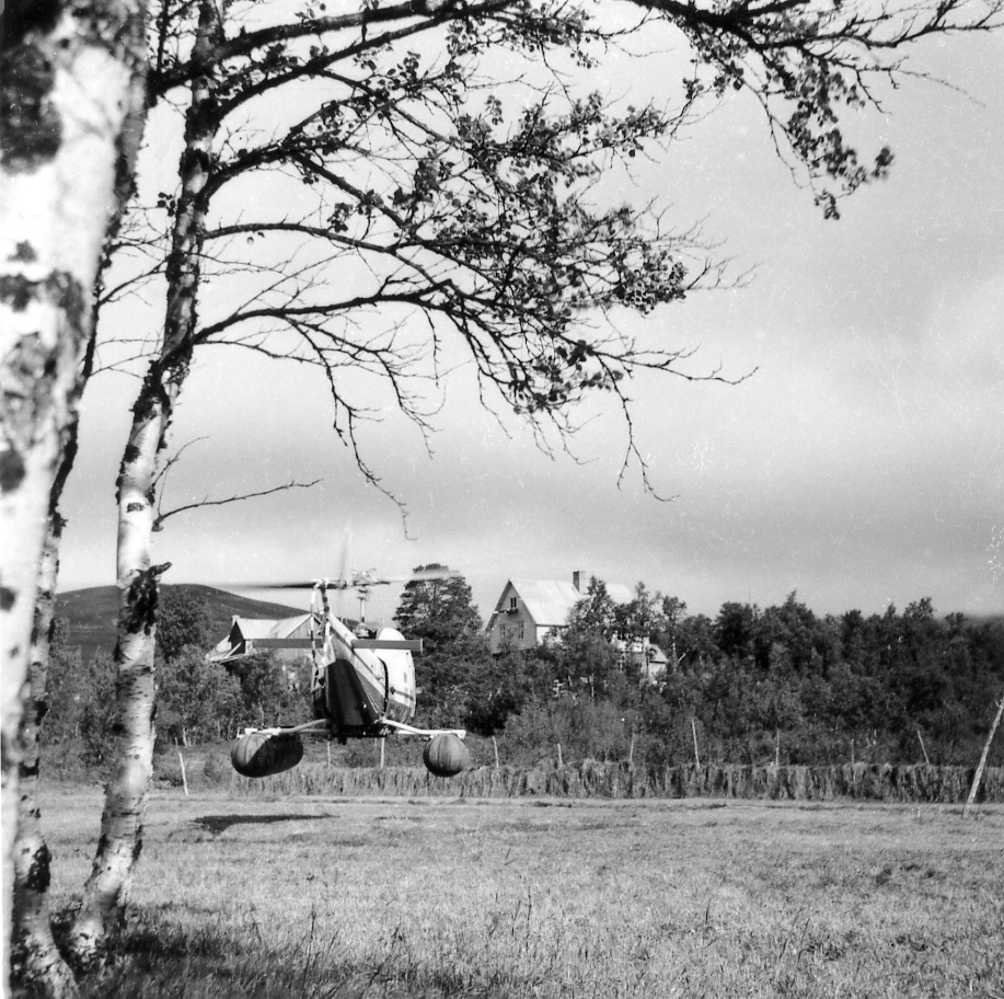 GEODESI, Trilaterasjon (tellurometermåling): Helikopter på Svenskegrensen, år 1958
