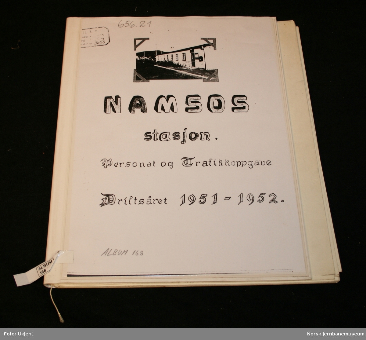 Namsos stasjon : Personal og Trafikkoppgave : Driftsåret 1951-1952