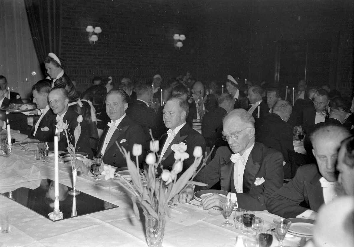 Middagsselskap i Kunstindustrimuseet og Handelsstandens Hus