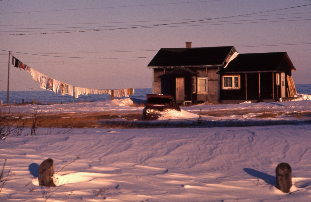 Mannskapet besøker inuitt-landsby på Newfoundland