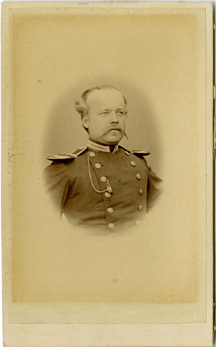 Porträtt av Henric Bernhard Berndes, officer vid Hälsinge regemente I 14.
