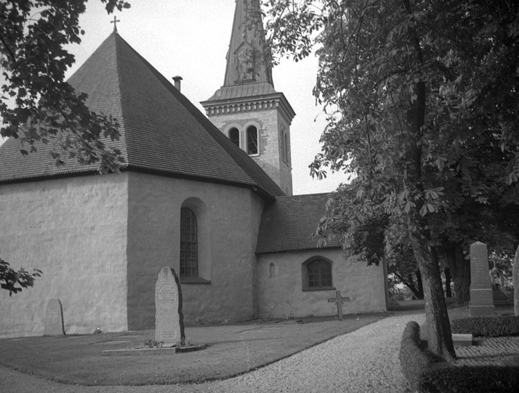 Askers kyrka, exteriör.
1961.