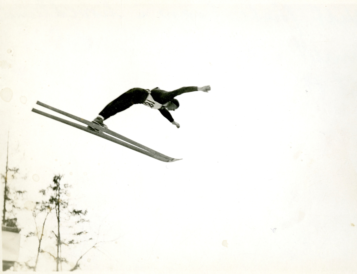 Kongsberg skier Birger Ruud in action
