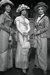 Nationaltheatret. Hovedscenen..FRUER PÅ VIFT av Georges Feyd