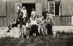 Måsvassbu i 40 åra. .Måsvassbu tilhører Molde og Romsdals Tu