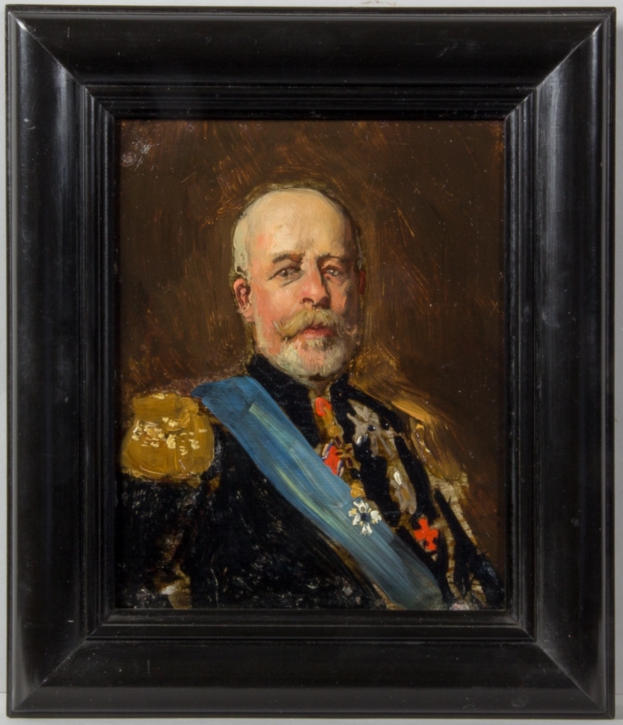Porträttskiss av äldre man, Carl Fredrik Lotharius Hochschild, bröstbild. Klädd i uniform med ordnar, bland annat serafimerorden med blått band.