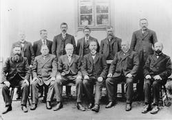 Setskog Herredsstyre. Foran fra venstre: Anders Nilsen Flesk